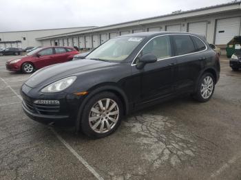  Salvage Porsche Cayenne