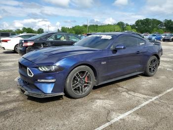  Salvage Ford Mustang