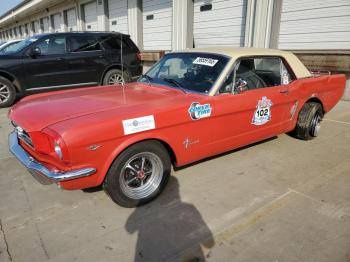  Salvage Ford Mustang