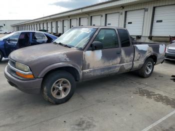  Salvage Chevrolet S-10