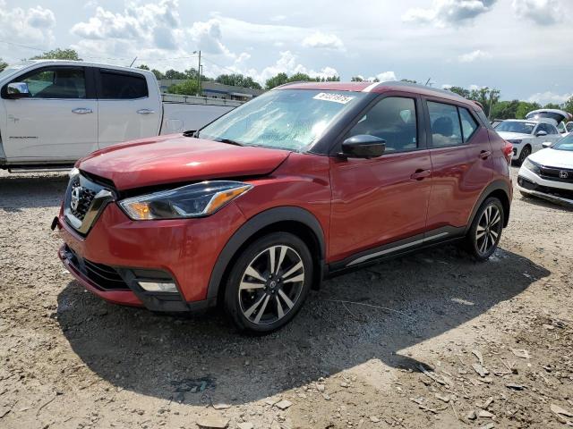  Salvage Nissan Kicks