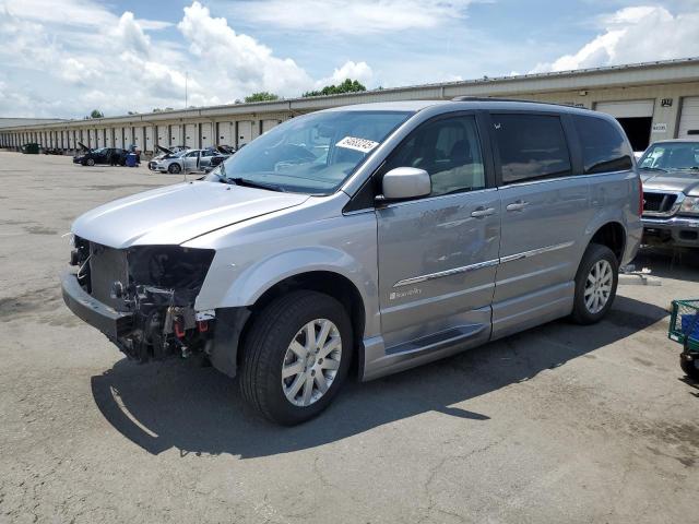  Salvage Chrysler Minivan