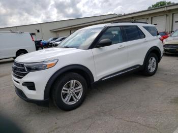  Salvage Ford Explorer