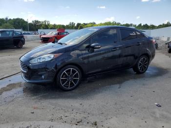  Salvage Ford Fiesta