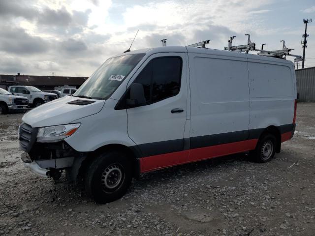  Salvage Mercedes-Benz Sprinter