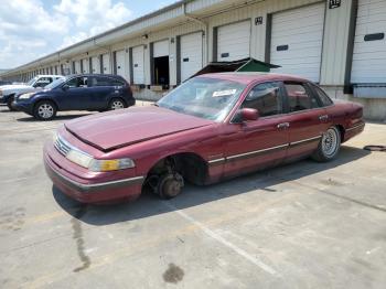  Salvage Ford Crown Vic