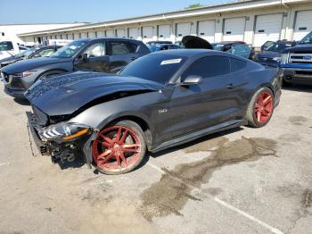  Salvage Ford Mustang