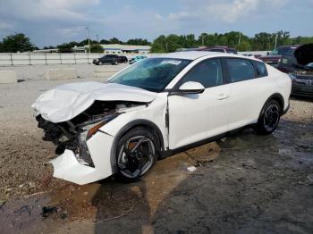  Salvage Kia Cadenza