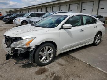  Salvage Nissan Altima