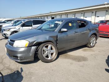  Salvage Dodge Avenger