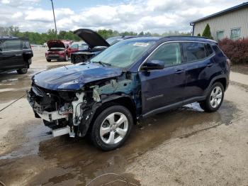  Salvage Jeep Compass