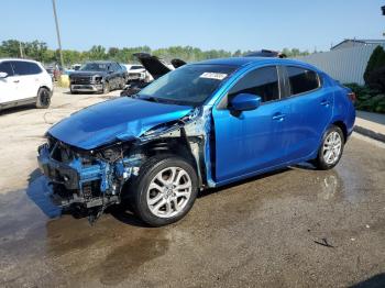  Salvage Toyota Yaris