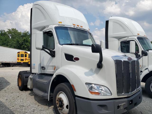  Salvage Peterbilt Tractor 579