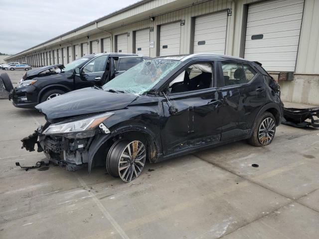  Salvage Nissan Kicks