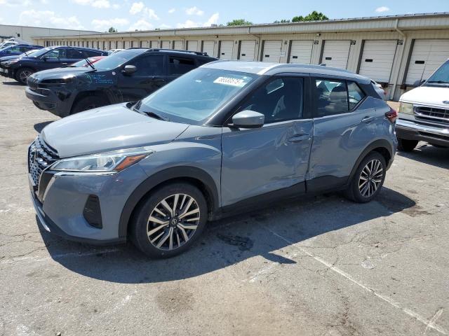 Salvage Nissan Kicks