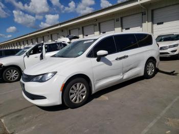  Salvage Chrysler Pacifica