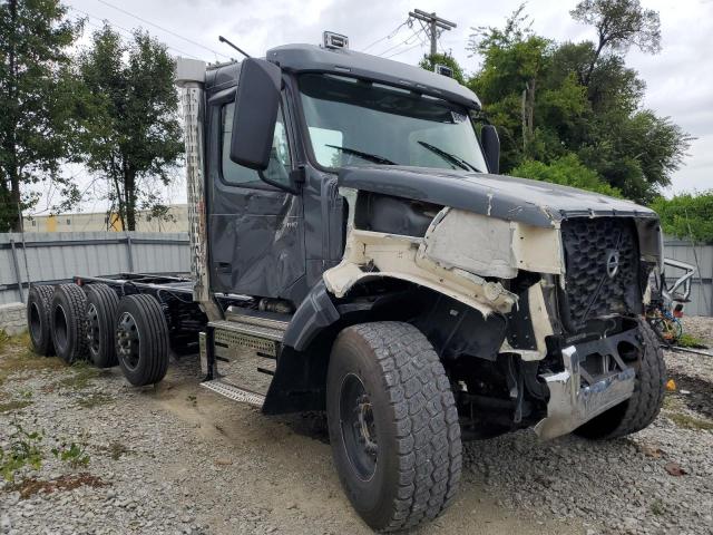  Salvage Volvo Vhd