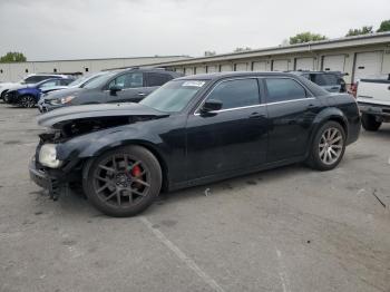  Salvage Chrysler 300