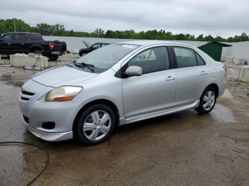  Salvage Toyota Yaris