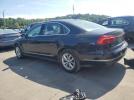 Volkswagen Passat S Image 2