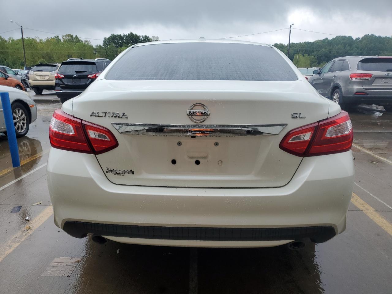 Nissan Altima 2.5 Image 3
