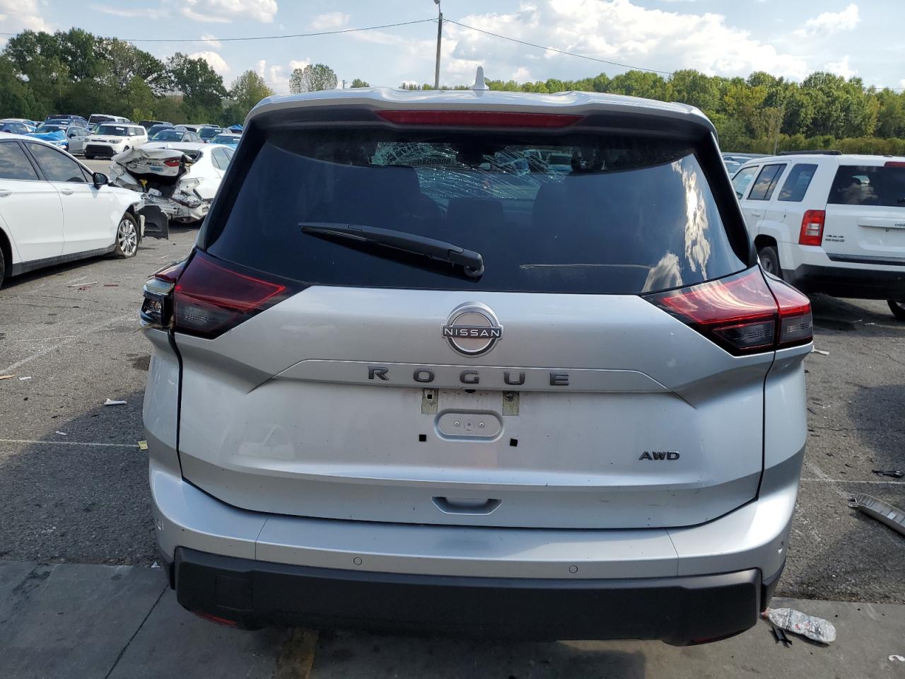 Nissan Rogue Sv Image 5