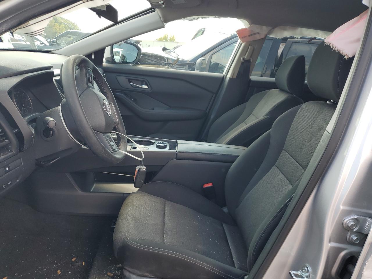 Nissan Rogue Sv Image 2