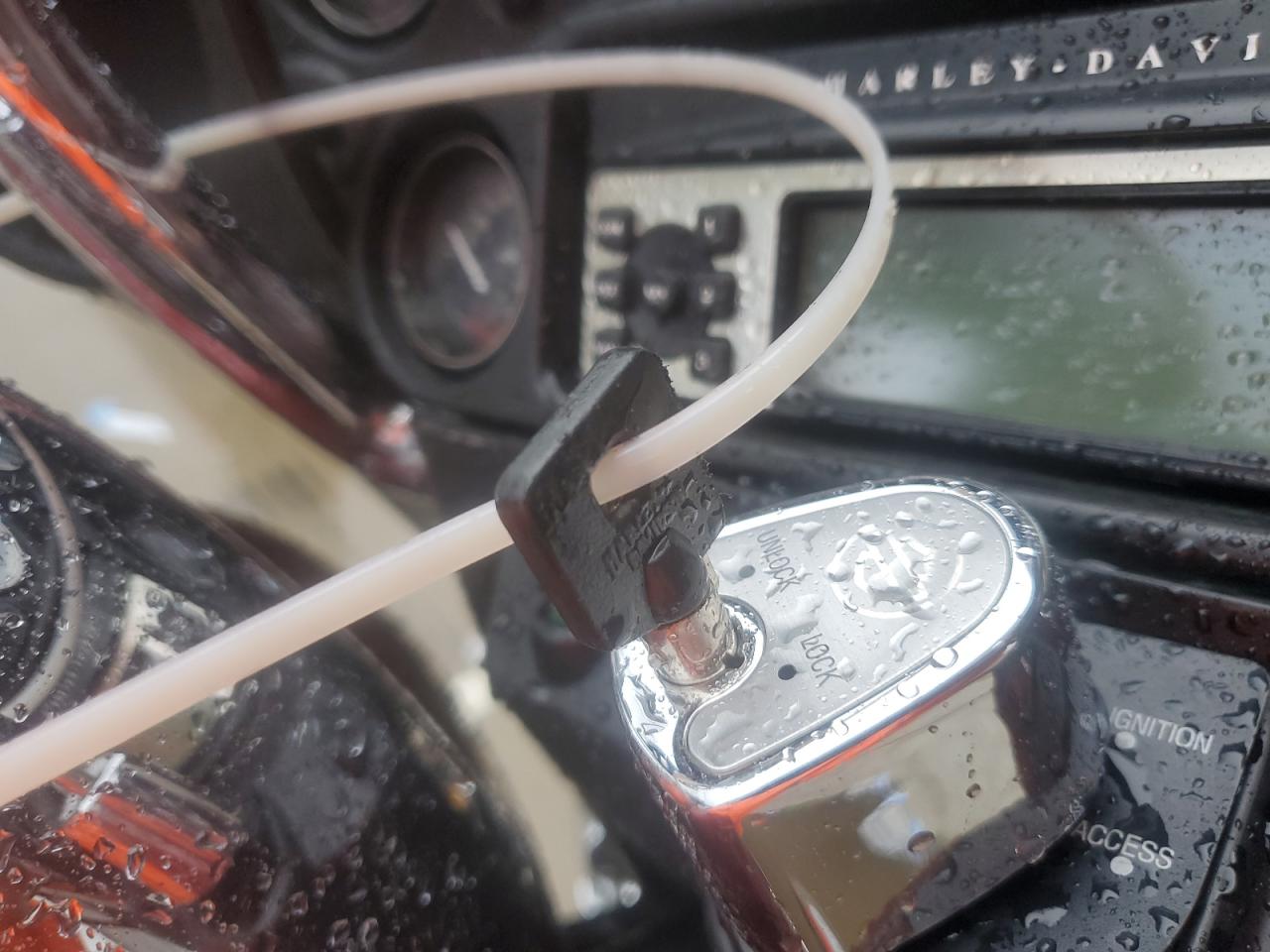 Harley-Davidson Fl Image 8