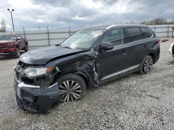  Salvage Mitsubishi Outlander