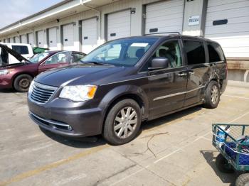  Salvage Chrysler Minivan