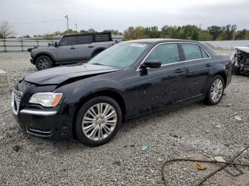  Salvage Chrysler 300