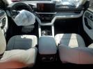 Ford Explorer Platinum Image 7