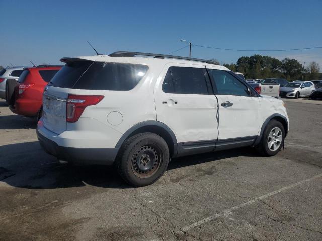 Ford Explorer Image 9