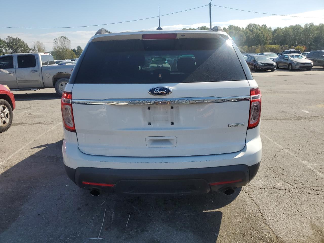 Ford Explorer Image 2