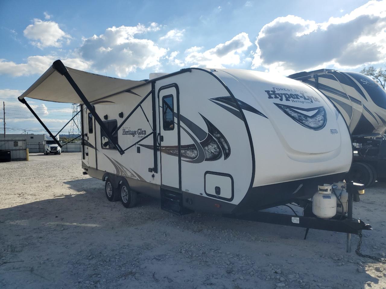 Forest River Hyper Lite Image 1