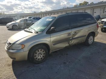  Salvage Chrysler Minivan