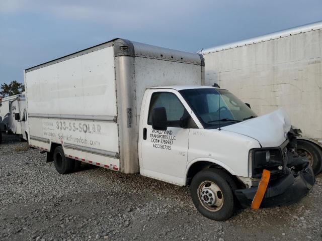 GMC Savana Cutaway G3500 Image 4