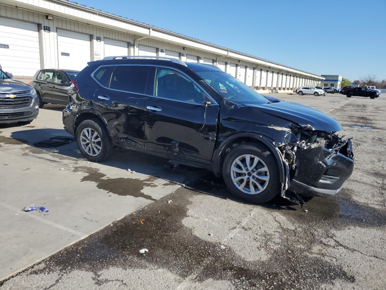 Nissan Rogue S Image 4