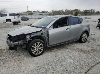  Salvage Mazda 3