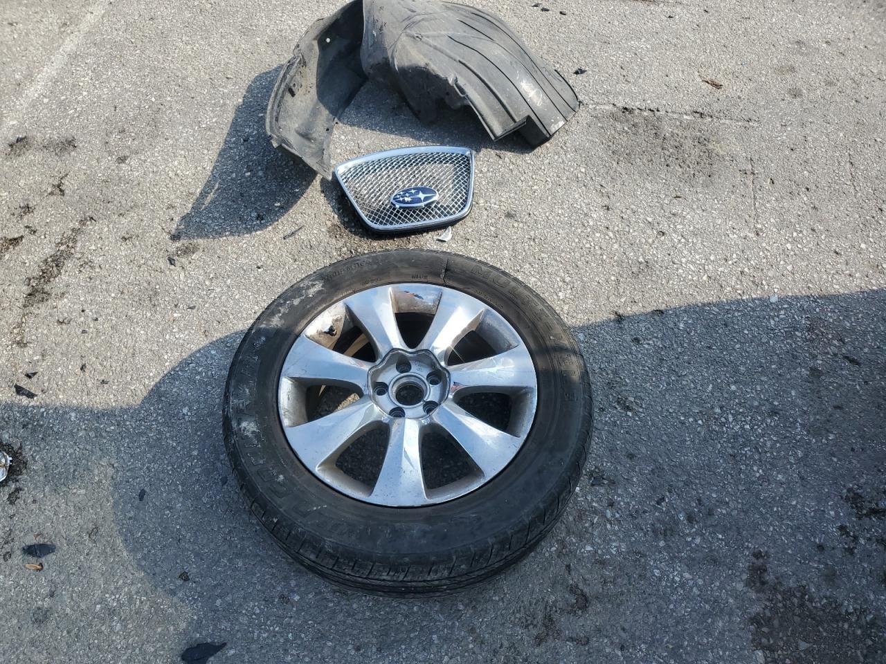 Subaru Tribeca 3.0 H6 Image 9