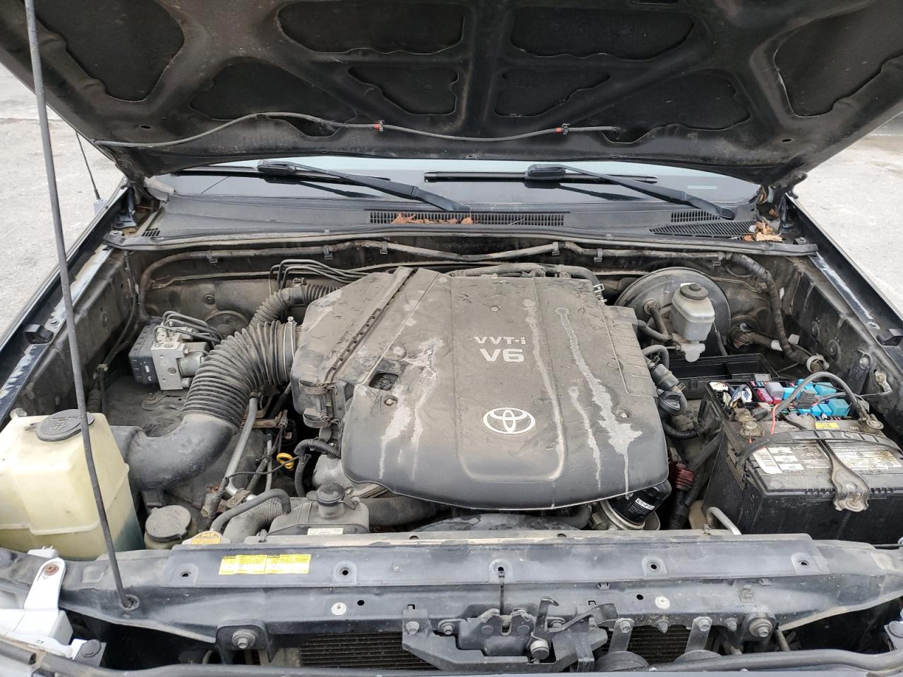 Toyota Tacoma Double Cab Prerunner Image 4