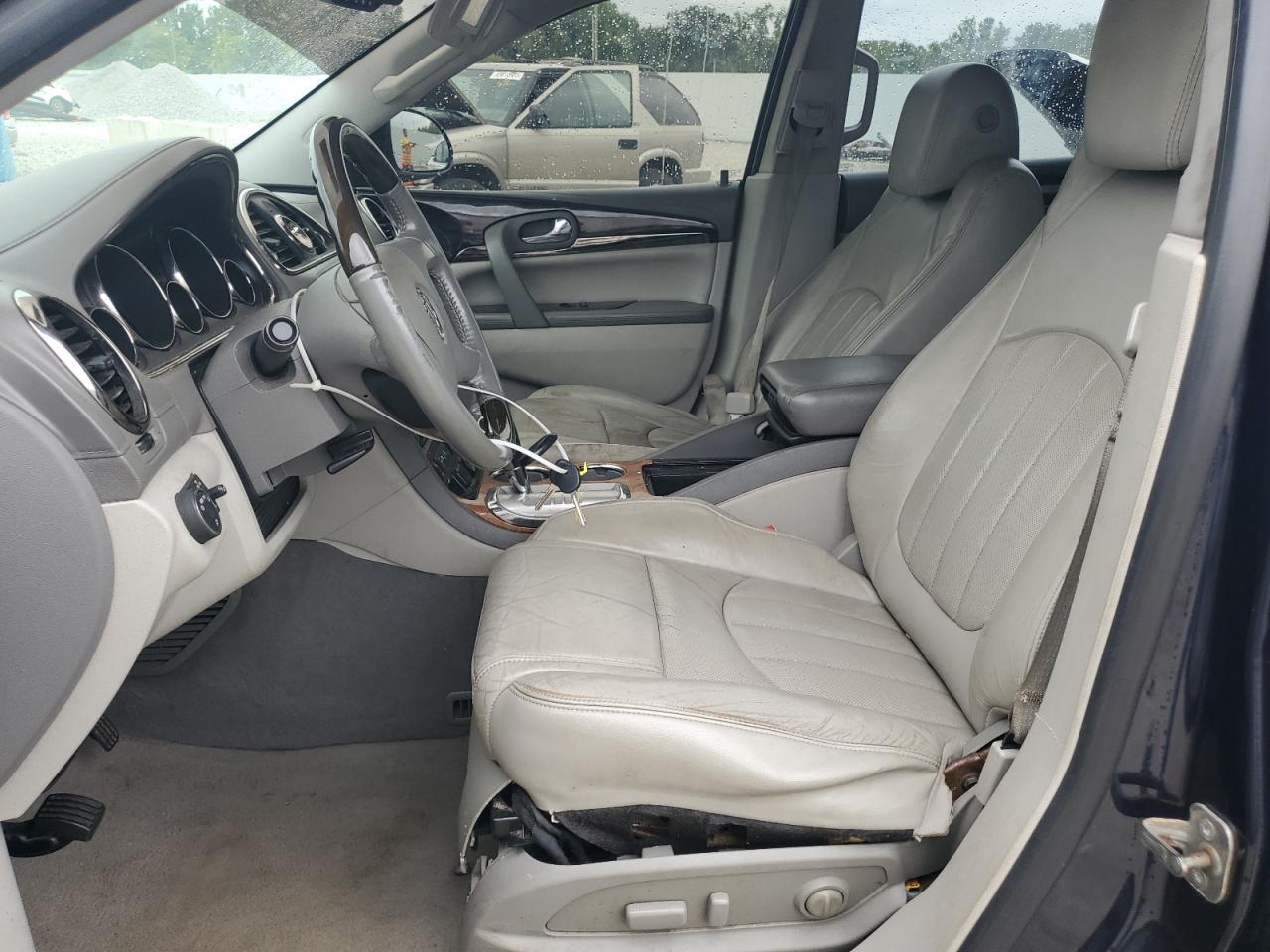 Buick Enclave Image 9