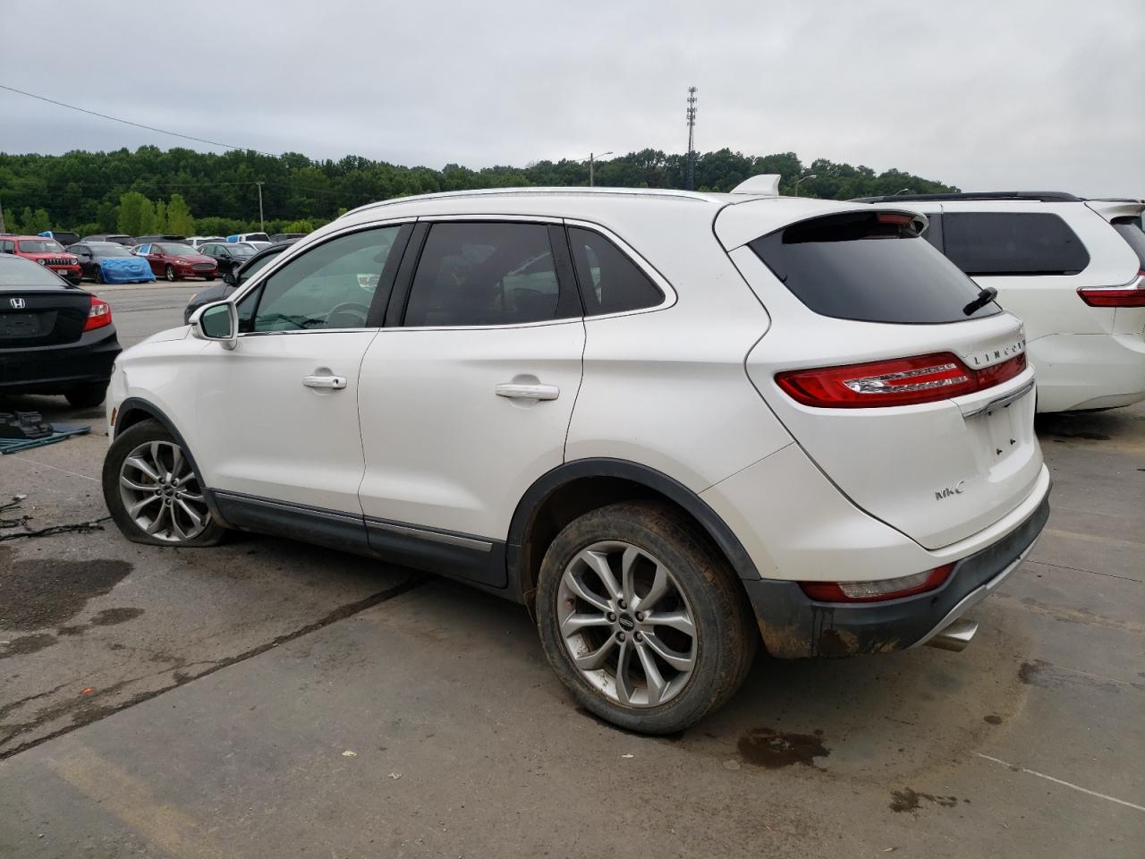 Lincoln MKZ Select Image 2