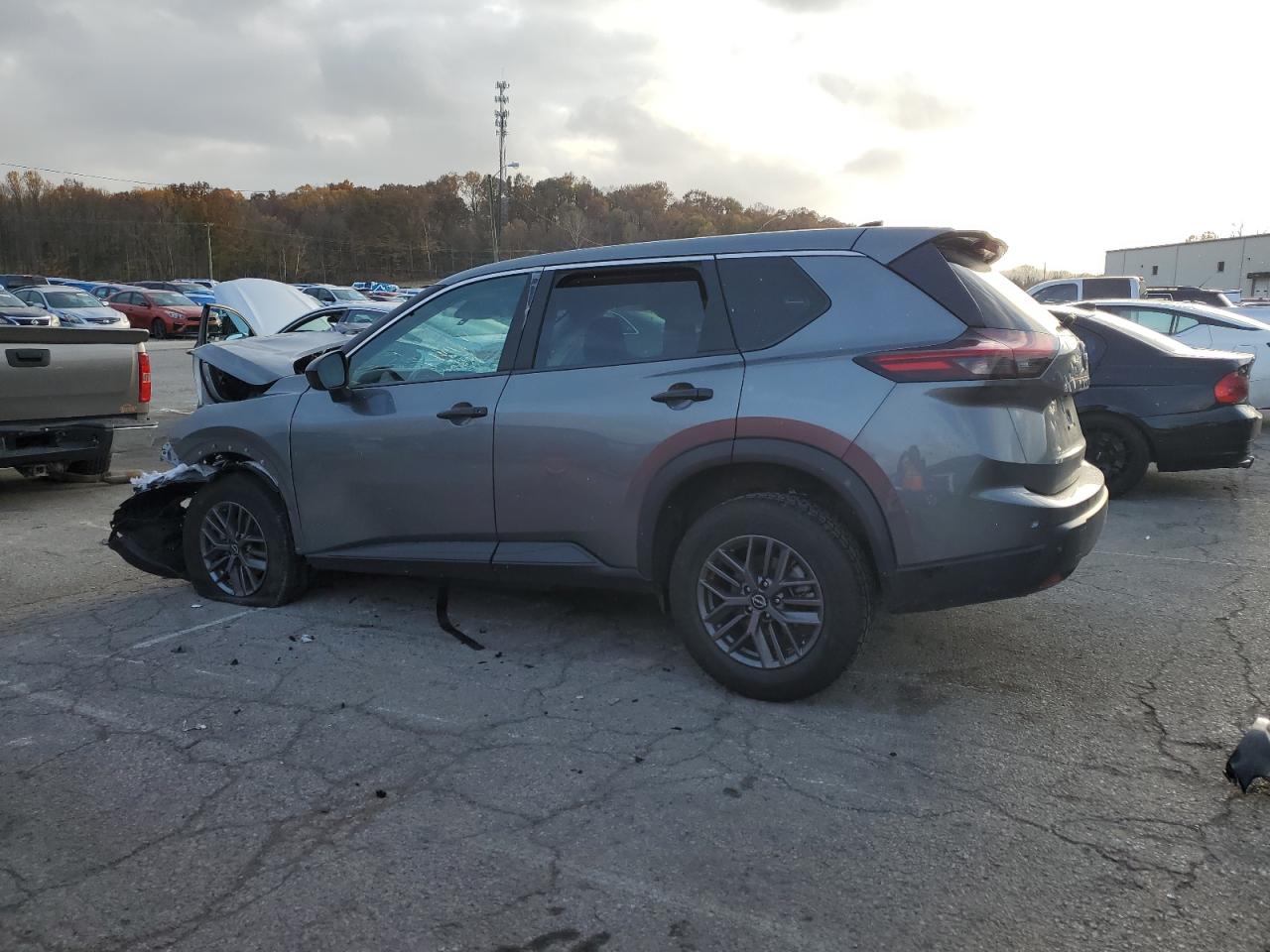 Nissan Rogue S Image 12