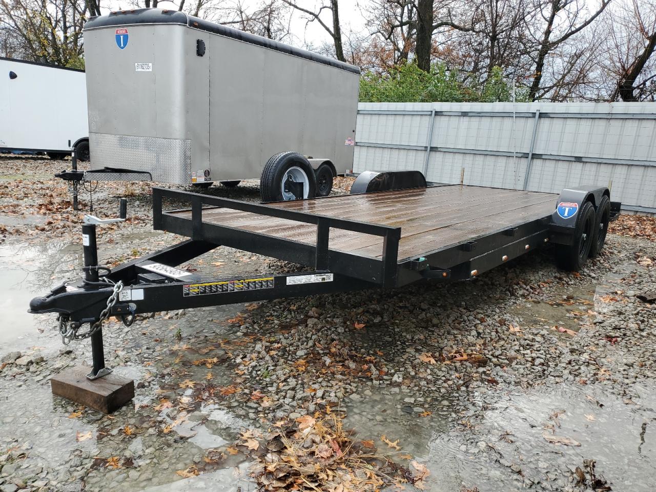 Carry On Other Image 7