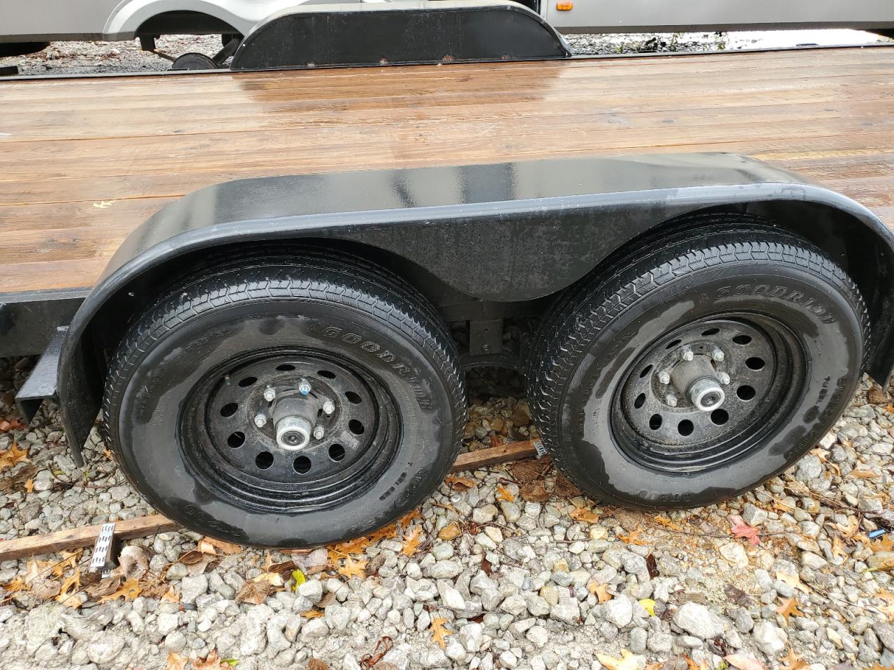 Carry On Other Image 5