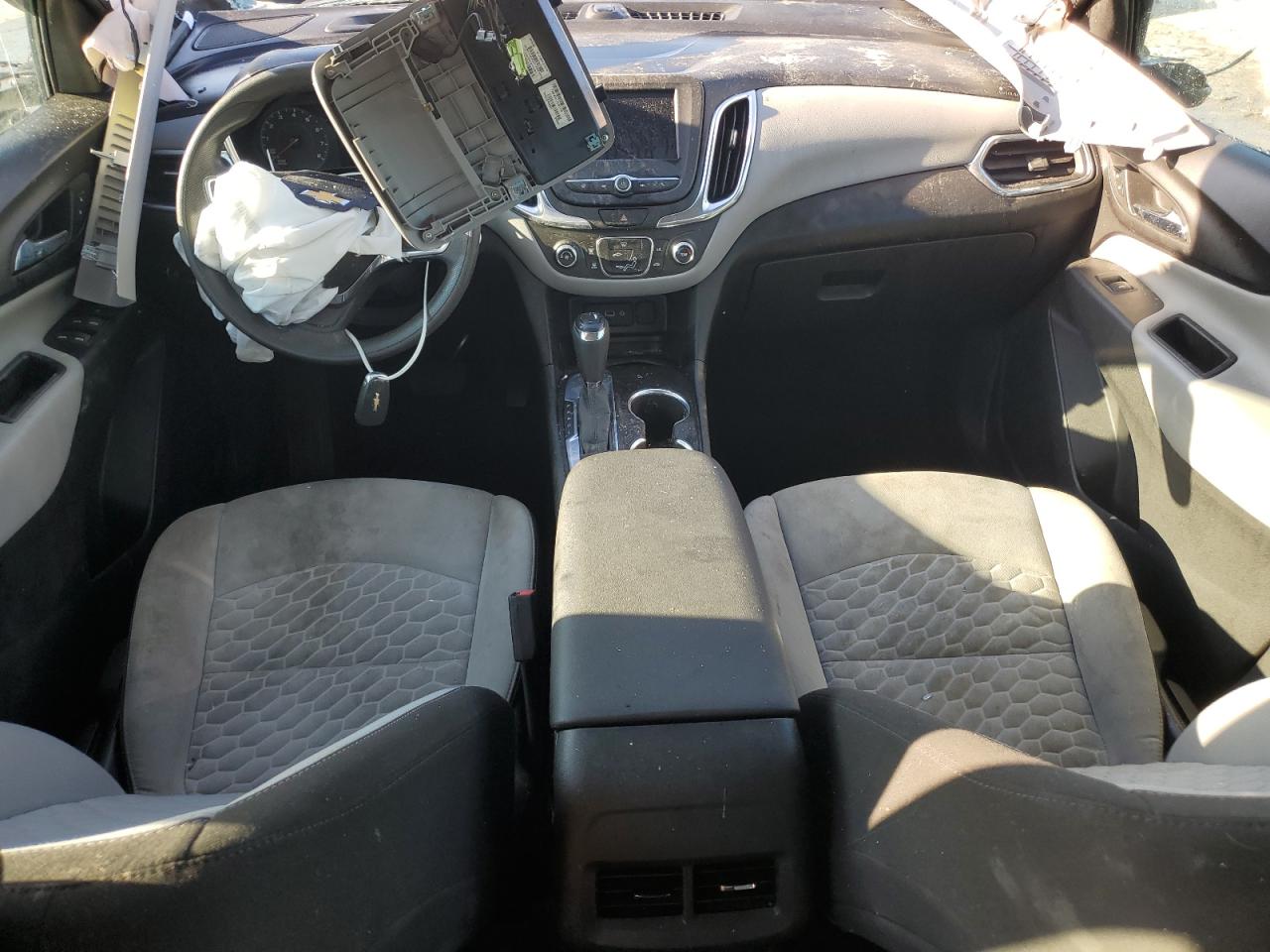 Chevrolet Equinox Ls Image 3