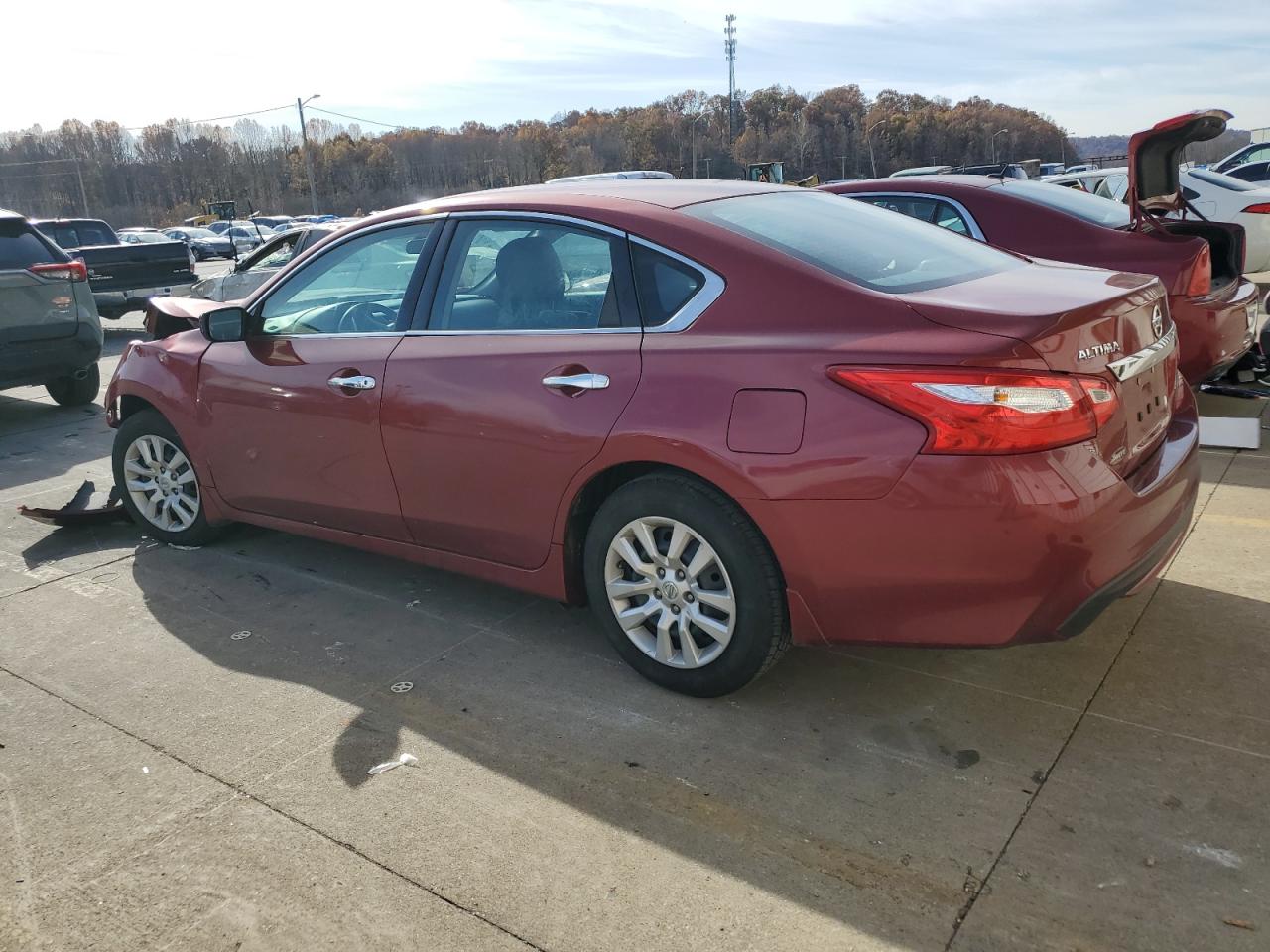 Nissan Altima 2.5 Image 3