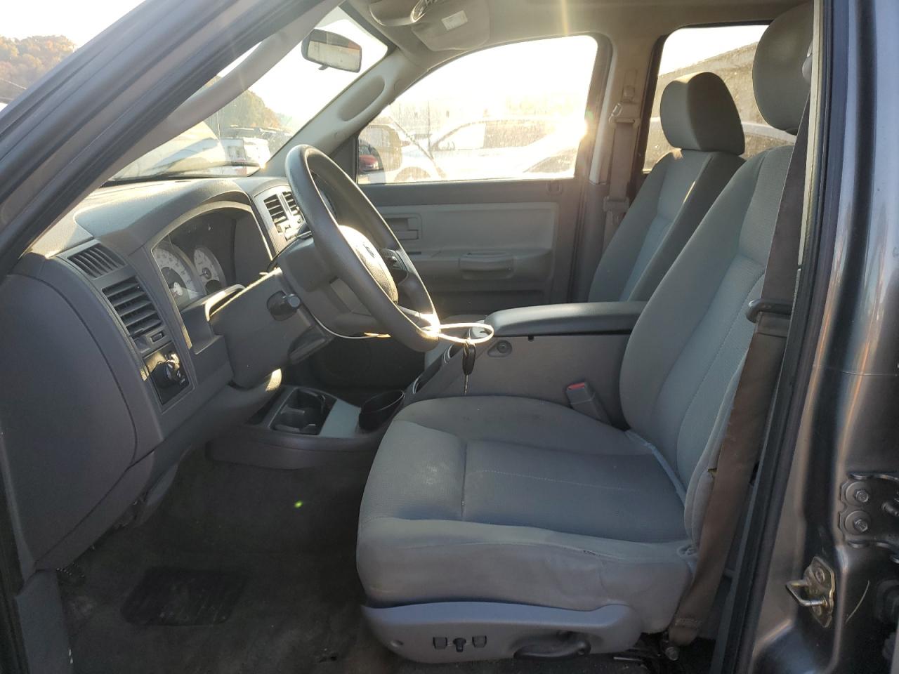 Dodge Dakota Quad Slt Image 5