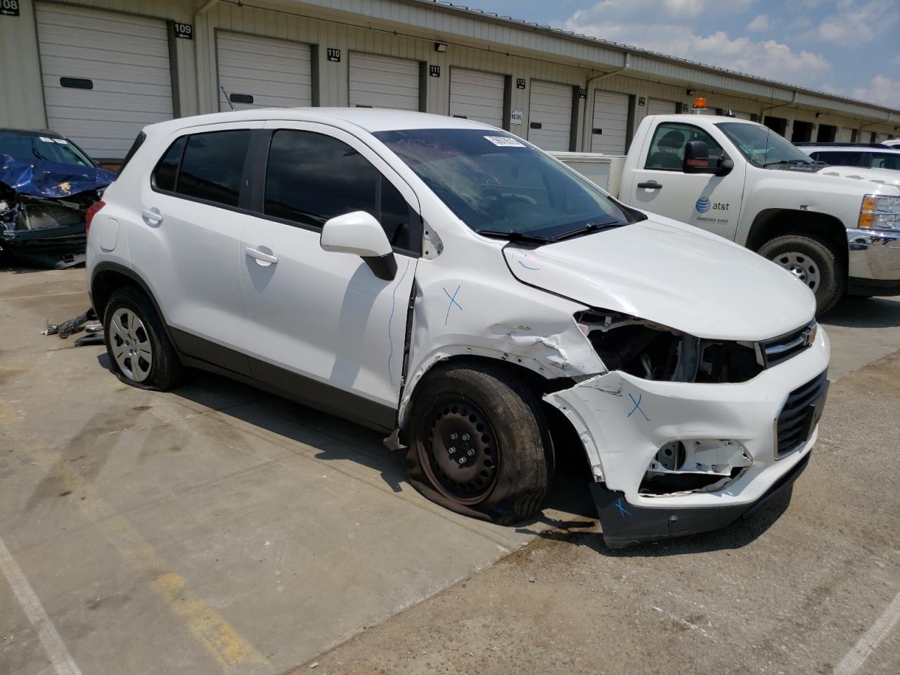 Chevrolet Trax Ls Image 13